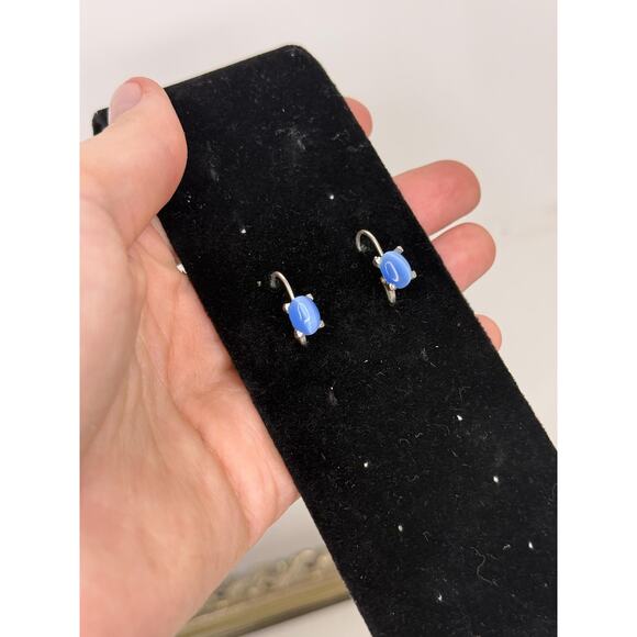 Stunning Vintage Sterling Silver Blue Cats Eye Earrings - Picture 4 of 10
